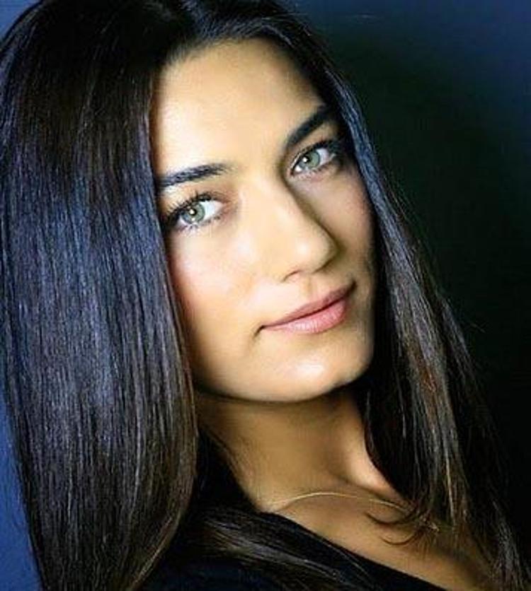 Birbirine benzeyen ünlüler