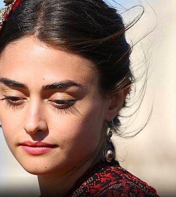 Birbirine benzeyen ünlüler