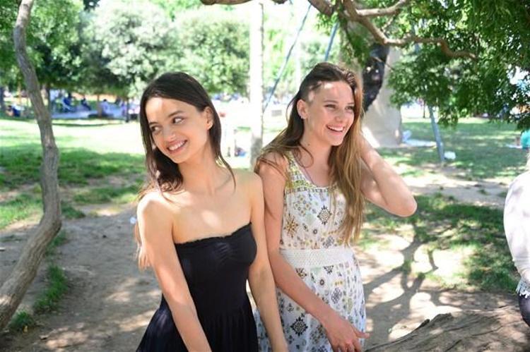 Alina Boz - Leyla Tanlar