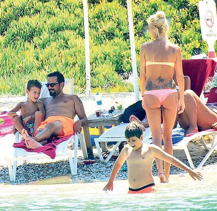 Çağla Şikel