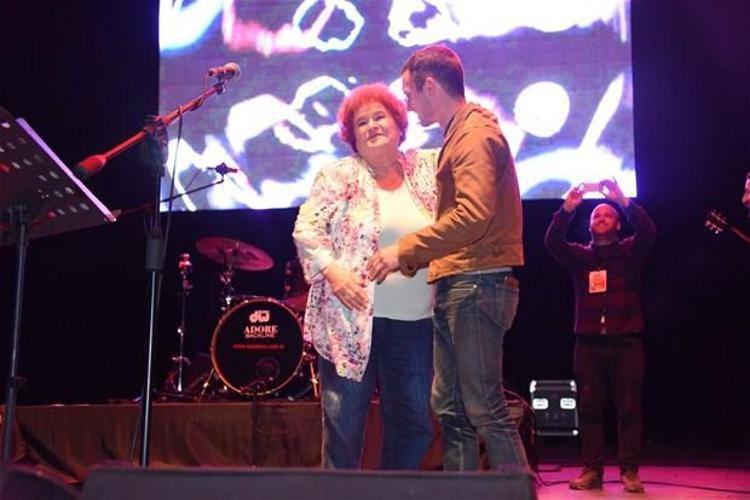 Frodonun Selda Bağcan hayranlığı