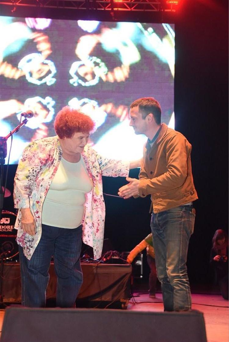 Frodonun Selda Bağcan hayranlığı
