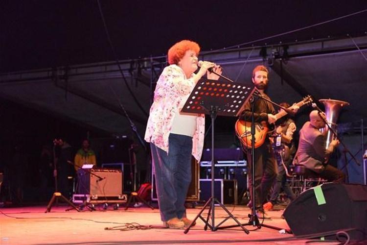 Frodonun Selda Bağcan hayranlığı