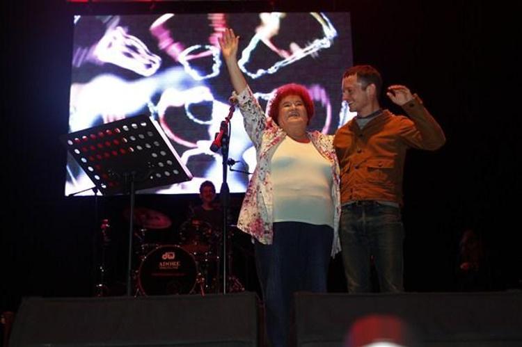 Frodonun Selda Bağcan hayranlığı