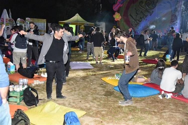 Frodonun Selda Bağcan hayranlığı