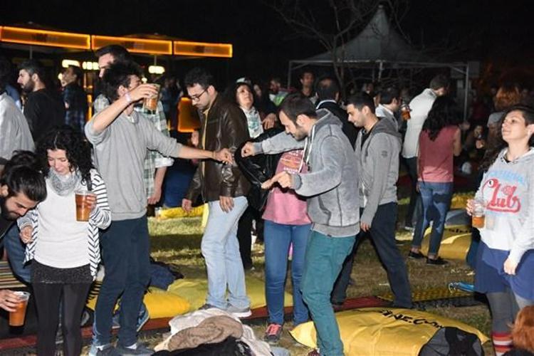 Frodonun Selda Bağcan hayranlığı