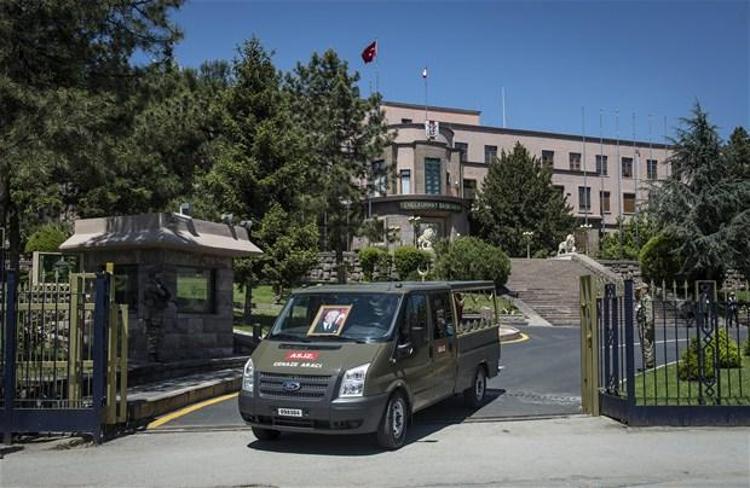 Kenan Evrenin cenaze töreni