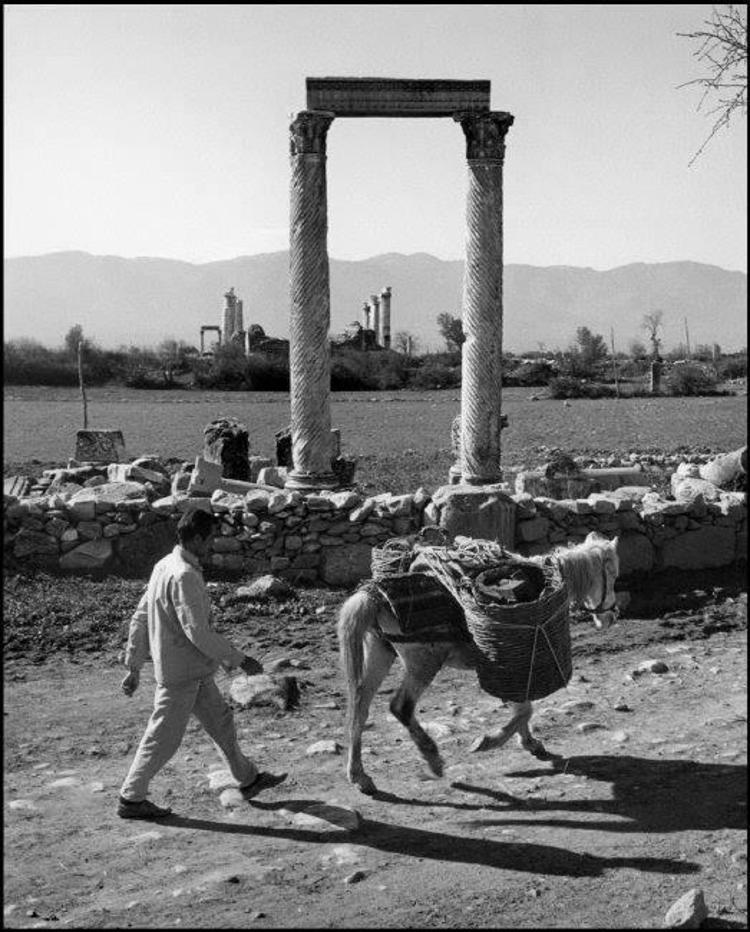 Ara Güler Aphrodisiası nasıl keşfetti