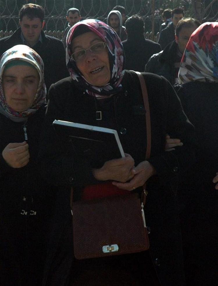 Yelda Kahvecioğlu, Gazipaşada toprağa verildi
