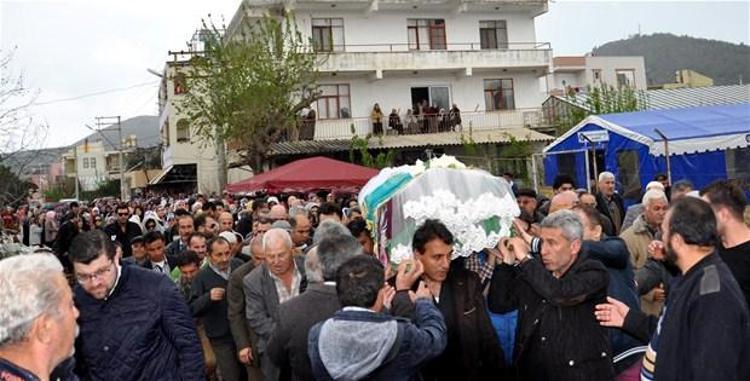 Yelda Kahvecioğlu, Gazipaşada toprağa verildi