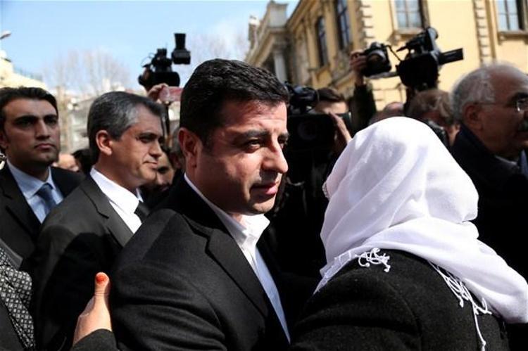 Yaşar Kemale veda
