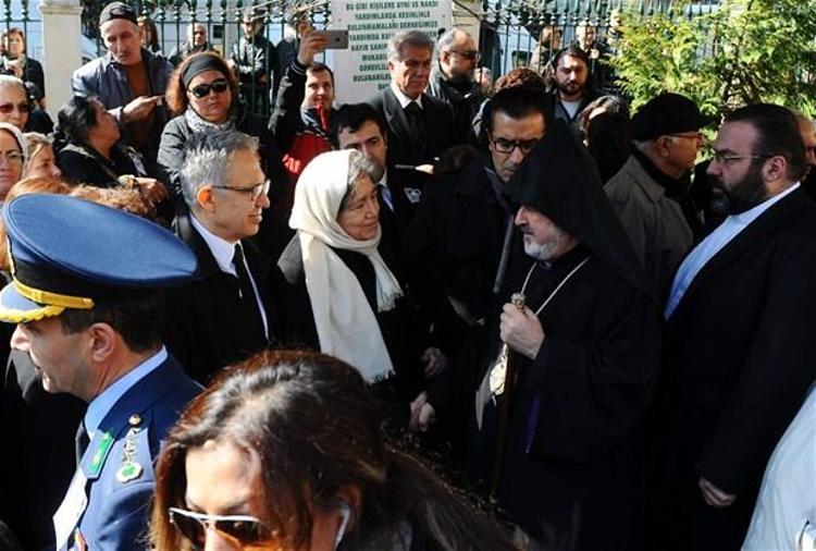 Yaşar Kemale veda