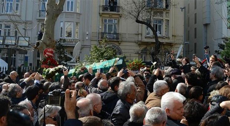 Yaşar Kemale veda