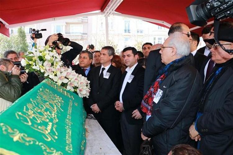Yaşar Kemale veda