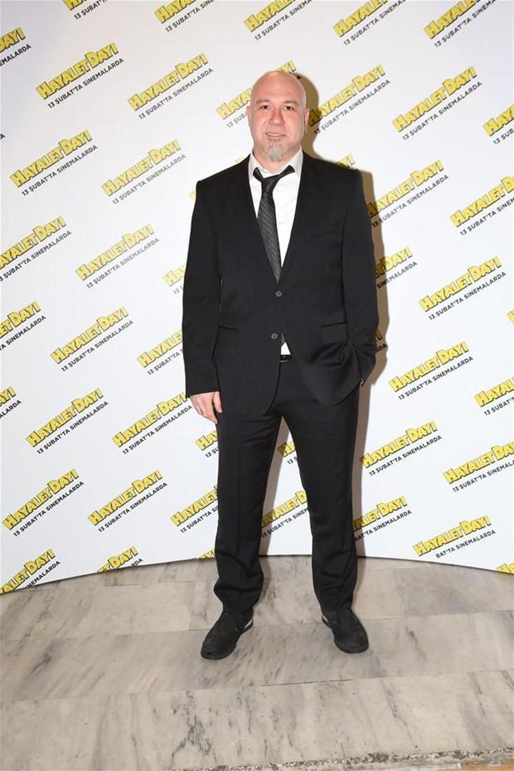 Beren Saatten şok frikik