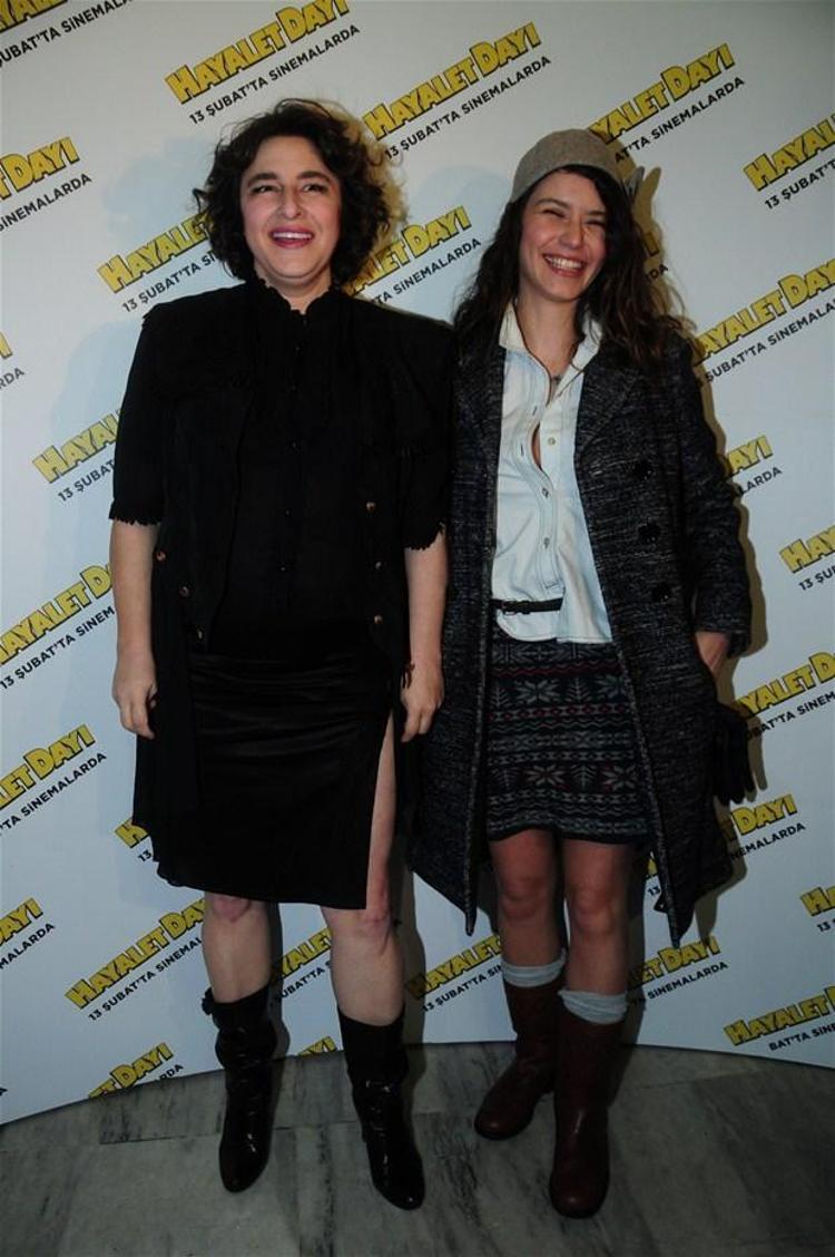 Beren Saatten şok frikik