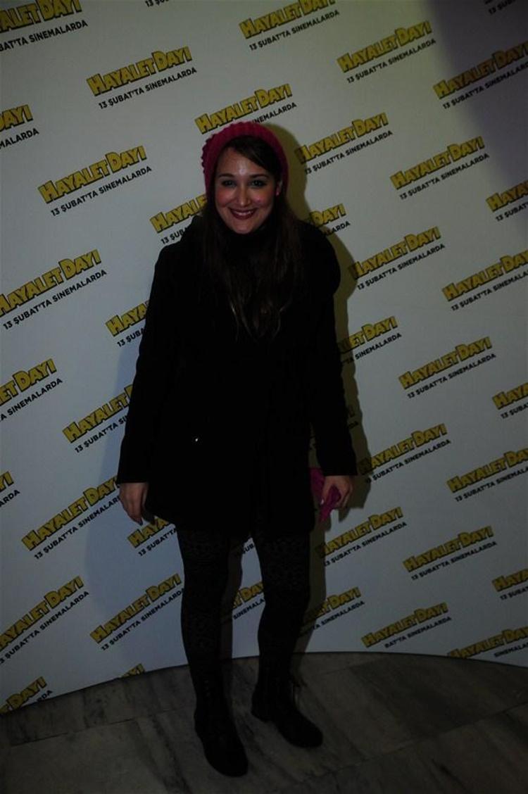 Beren Saatten şok frikik