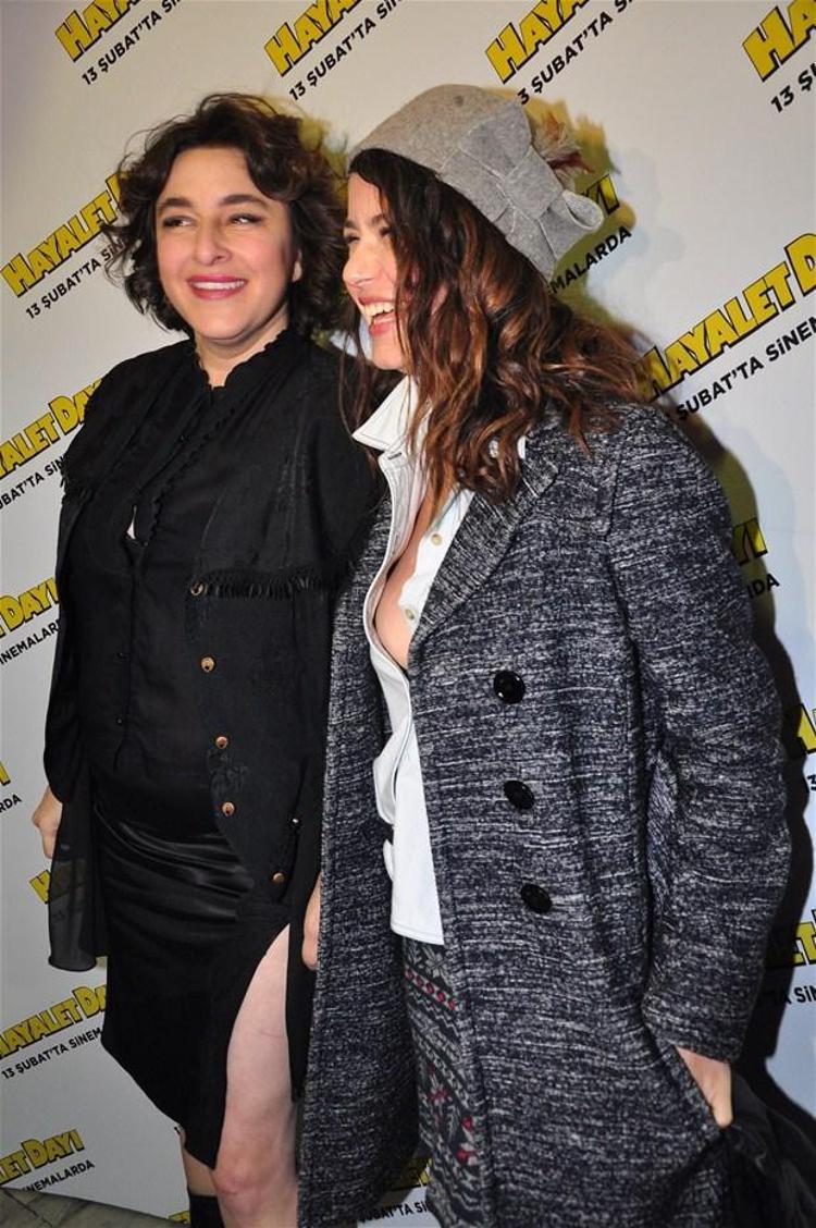 Beren Saatten şok frikik