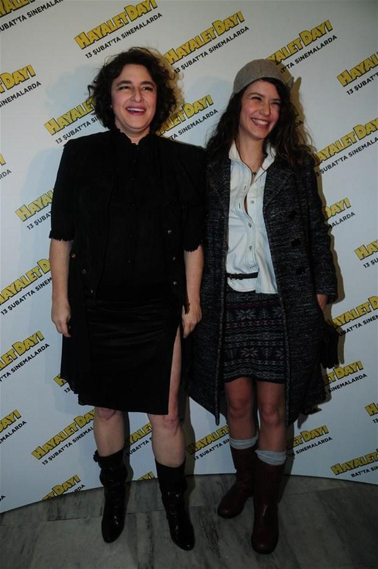 Beren Saatten şok frikik