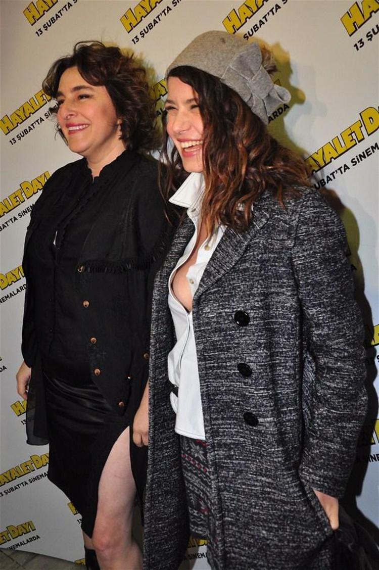 Beren Saatten şok frikik