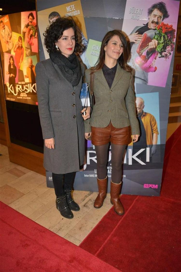 Beren Saatten şok frikik