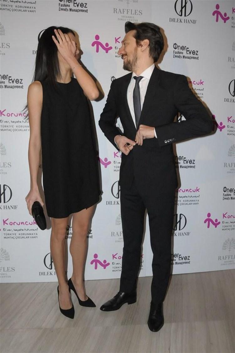 Engin Hepileri ve Beyza Şekerci