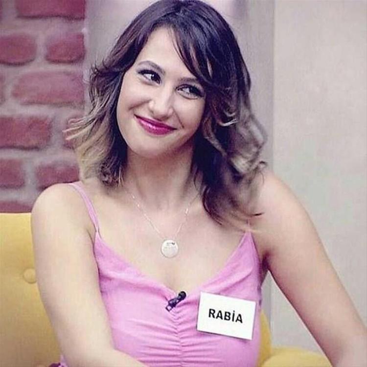 Ünlülerin estetiksiz hali