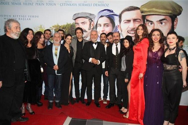 Mucize Filmi Galasında gergin anlar