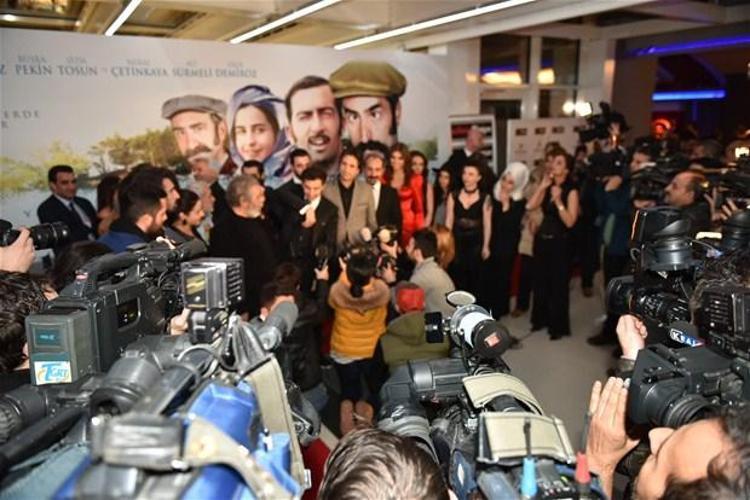 Mucize Filmi Galasında gergin anlar