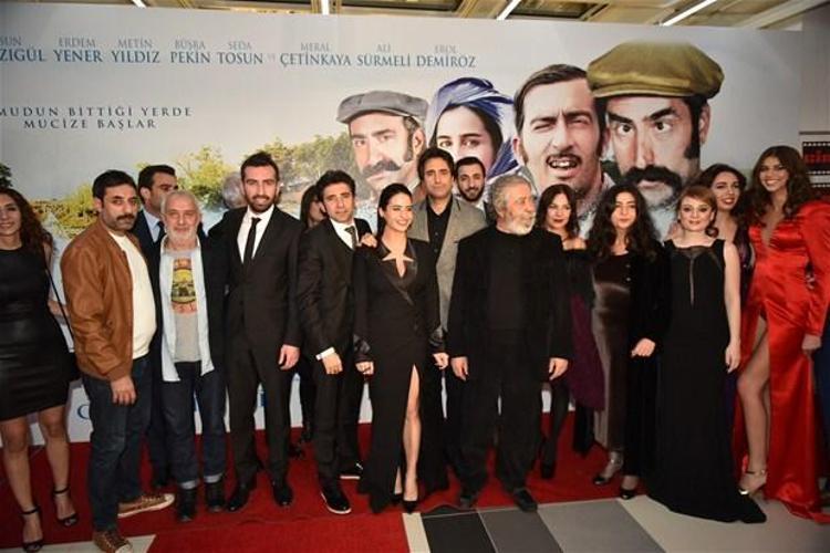 Mucize Filmi Galasında gergin anlar