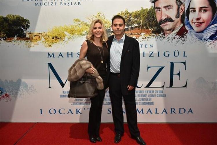 Mucize Filmi Galasında gergin anlar
