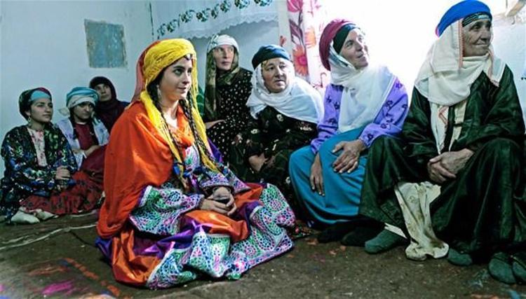Mucize Filmi Galasında gergin anlar