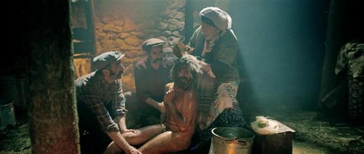 Mucize Filmi Galasında gergin anlar