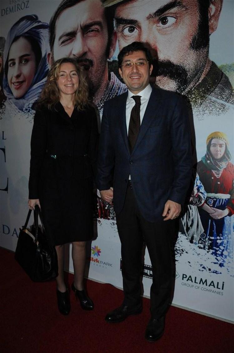 Mucize Filmi Galasında gergin anlar