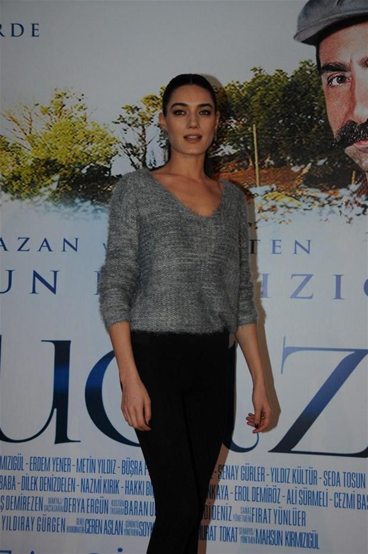 Mucize Filmi Galasında gergin anlar