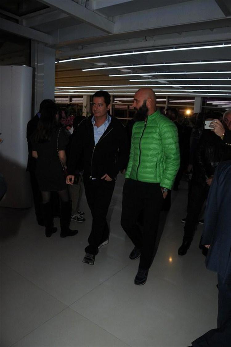 Mucize Filmi Galasında gergin anlar
