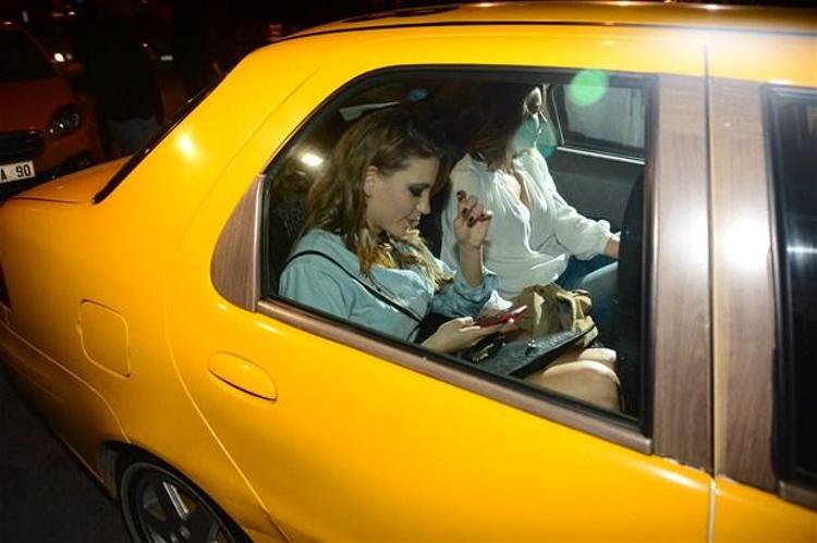 Nurella yakışıklıyı kaptı