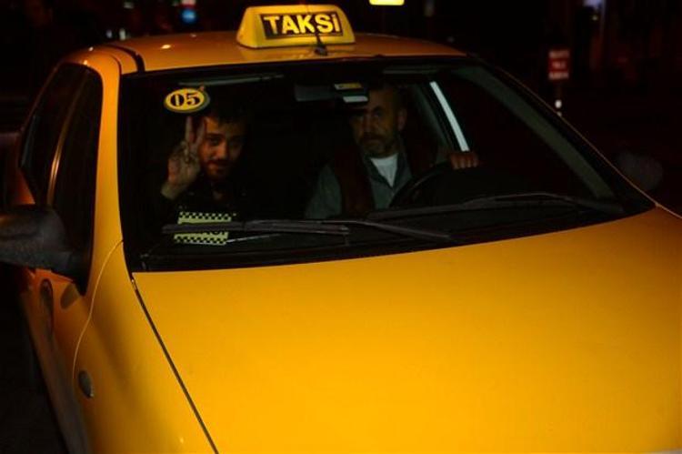 Nurella yakışıklıyı kaptı