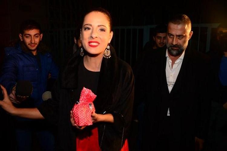 Nurella yakışıklıyı kaptı