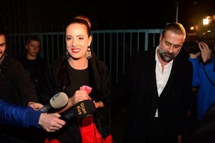 Nurella yakışıklıyı kaptı
