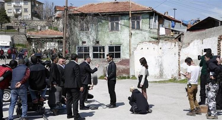 Başak Parlak