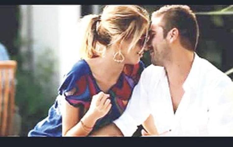Sinem Kobal-Arda Turan