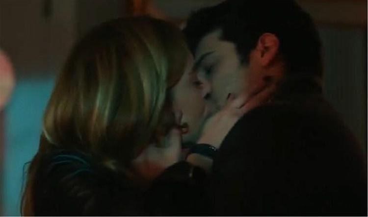 Sinem Kobal-Arda Turan