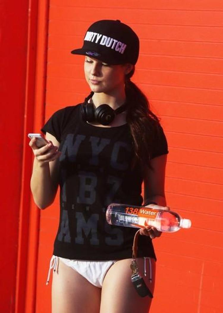 Amanda Cerny