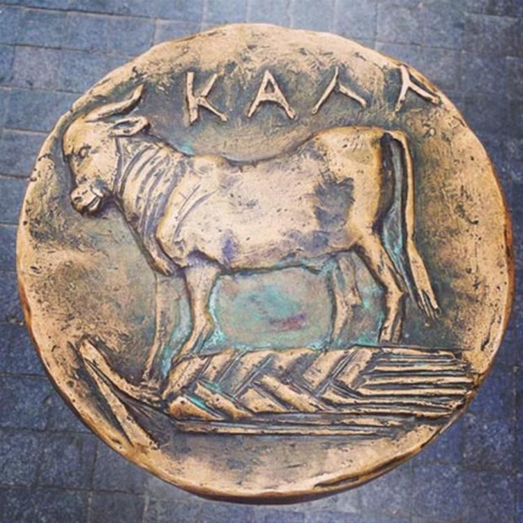 Kadıköydeki boğa heykeli 150 yaşında