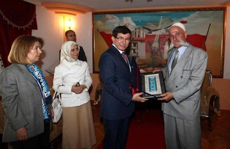 Sare Davutoğlu