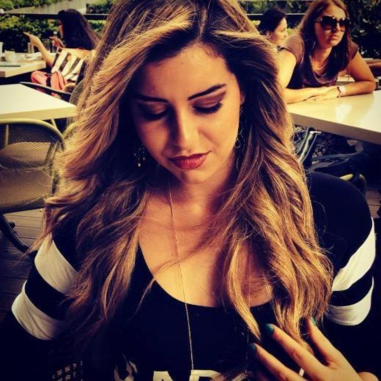 Ali A ao lu Hazal Mesudiyeli Vatan Gazetesi Magazin Haberleri ali-a-ao-lu-hazal-mesudiyeli-vatan-gazetesi-magazin-haberleri