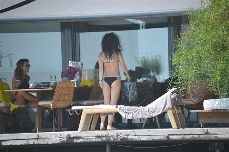 Merve Boluğur