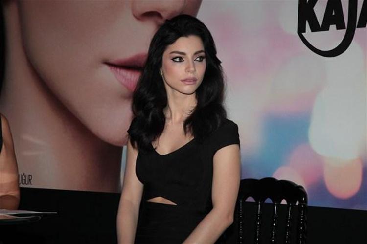 Merve Boluğur