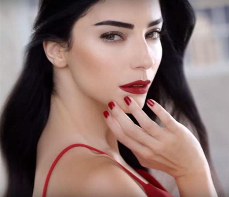 Merve Boluğur